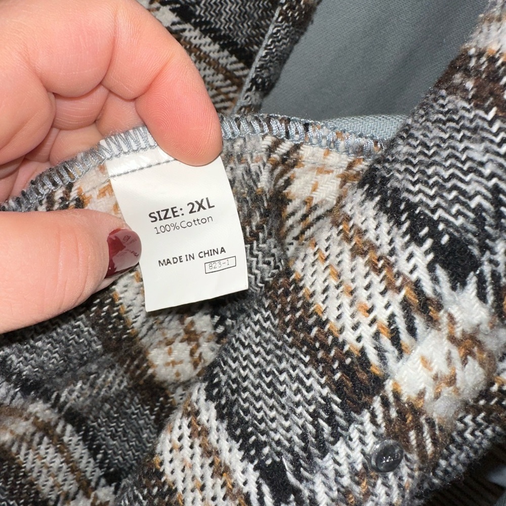 Plaid And Solid Jacket - image 2